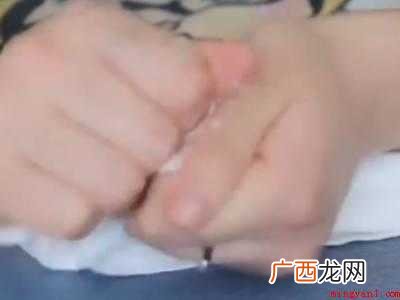 龙虾油渍为什么洗不掉的具体操作步骤 龙虾油渍为什么洗不掉