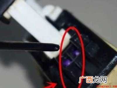 卡槽海绵拖把头怎么换的具体操作步骤 卡槽海绵拖把头怎么换