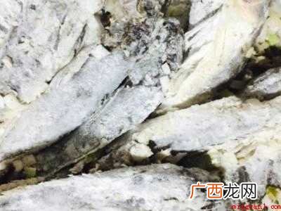 干炸小黄花鱼怎么做酥脆好吃的具体操作步骤 干炸小黄花鱼怎么做酥脆好吃