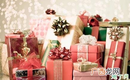 圣诞节给女朋友送什么礼物最特别 圣诞节适合送女生什么礼物