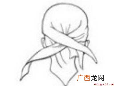 三角巾燕尾式怎么叠的具体操作步骤 三角巾燕尾式怎么叠