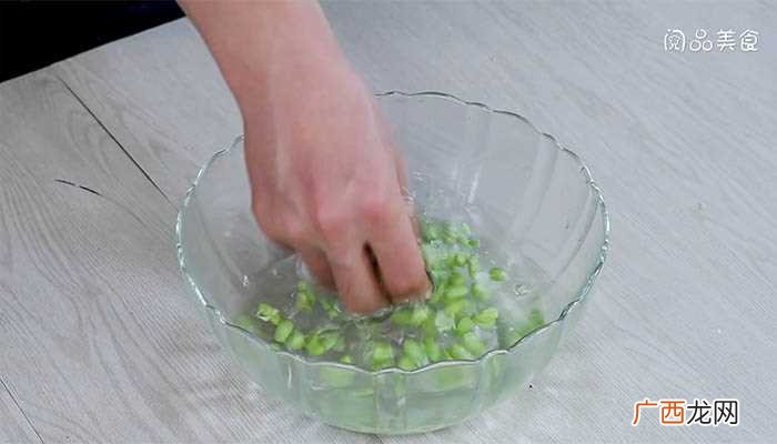 毛豆100克的做法 尖椒炒毛豆