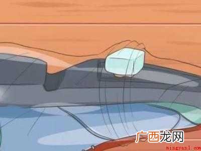 鞋底口香糖怎么清理的具体操作步骤 鞋底口香糖怎么清理