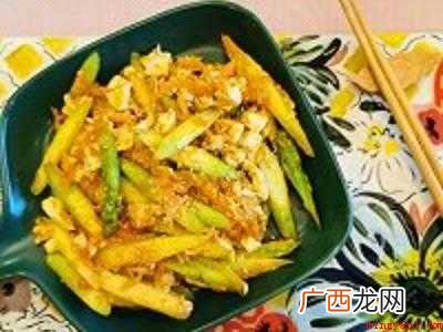 盐蛋怎么做菜好吃的具体操作步骤 盐蛋怎么做菜好吃