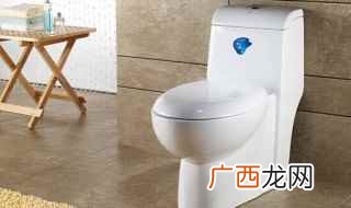 马桶存水弯有两个主要的作用 马桶防溅水最好的办法