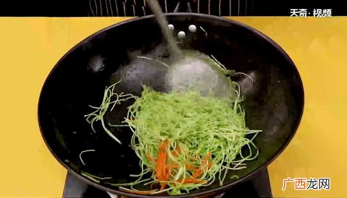 炒青豆芽怎么做好吃 炒青豆芽的做法