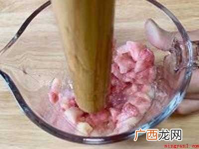 蜜桃乌龙茶怎么做的具体操作步骤 蜜桃乌龙茶怎么做
