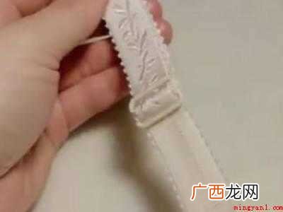 肩带小皮筋怎么做的具体操作步骤 肩带小皮筋怎么做