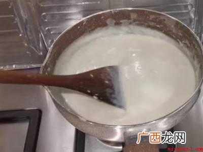 牛奶冰棒怎么做简单又好吃的具体操作步骤 牛奶冰棒怎么做简单又好吃