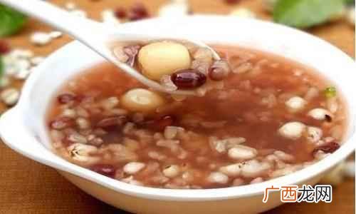 脾胃湿热胃痛:救必应猪肉汤 去湿热的中药处方,去湿热用什么中药配方