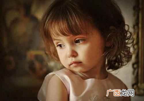 孩子不自信的原因是什么 孩子不自信的原因