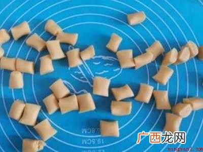 蓝莓酱可以怎么吃的具体操作步骤 蓝莓酱可以怎么吃