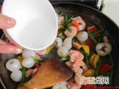 家里没有淀粉怎么勾芡的具体操作步骤 家里没有淀粉怎么勾芡