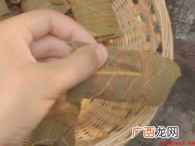 怎样包粽子简单的方法的具体操作步骤 怎样包粽子简单的方法