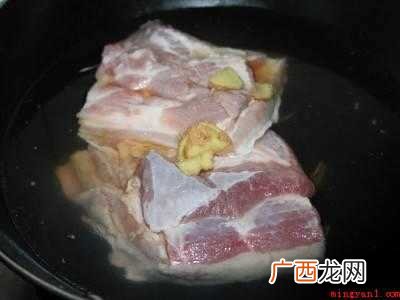 老式扣肉怎么做的具体操作步骤 老式扣肉怎么做