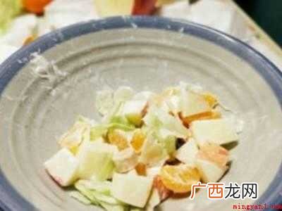 沙拉怎么做好吃又简单的具体操作步骤 沙拉怎么做好吃又简单