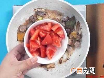 西红柿牛肉怎么做好吃的具体操作步骤 西红柿牛肉怎么做好吃