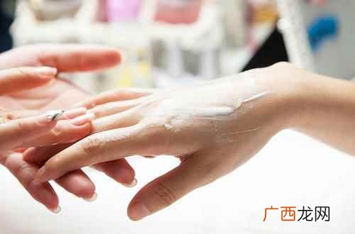 手部皮肤怎么保养变白 手部皮肤怎么保养