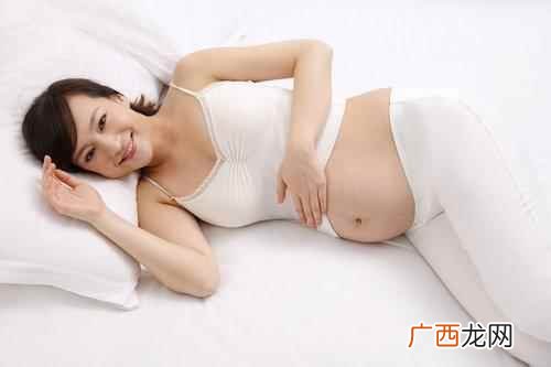怀孕13月的睡姿 孕期的正确睡姿