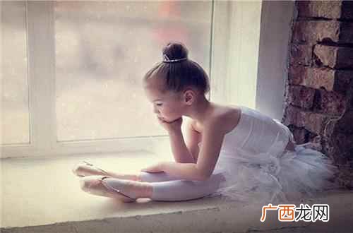 小孩跳舞对以后有什么好处 跳舞对孩子有什么好处和坏处