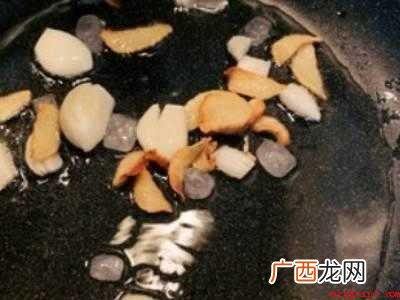 炒鸡块怎么炒好吃又嫩的具体操作步骤 炒鸡块怎么炒好吃又嫩