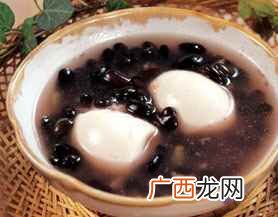 黑豆汤的功效与作用禁忌 黑豆汤的功效与作用