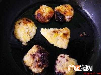 生粽子怎么煮的具体操作步骤 生粽子怎么煮