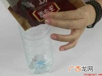 家里蝇子太多怎样消灭蝇子的具体操作步骤 家里蝇子太多怎样消灭蝇子