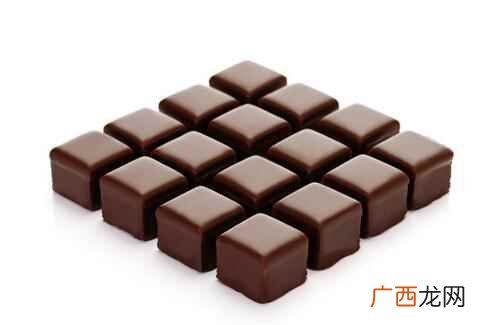 100%黑巧克力发胖吗 黑巧克力会发胖吗