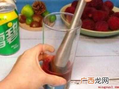 冰镇杨梅怎么做好吃的具体操作步骤 冰镇杨梅怎么做好吃