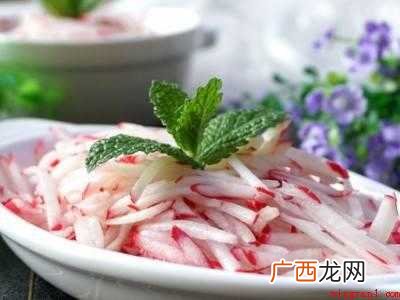 凉拌水萝卜丝怎么做好吃的具体操作步骤 凉拌水萝卜丝怎么做好吃