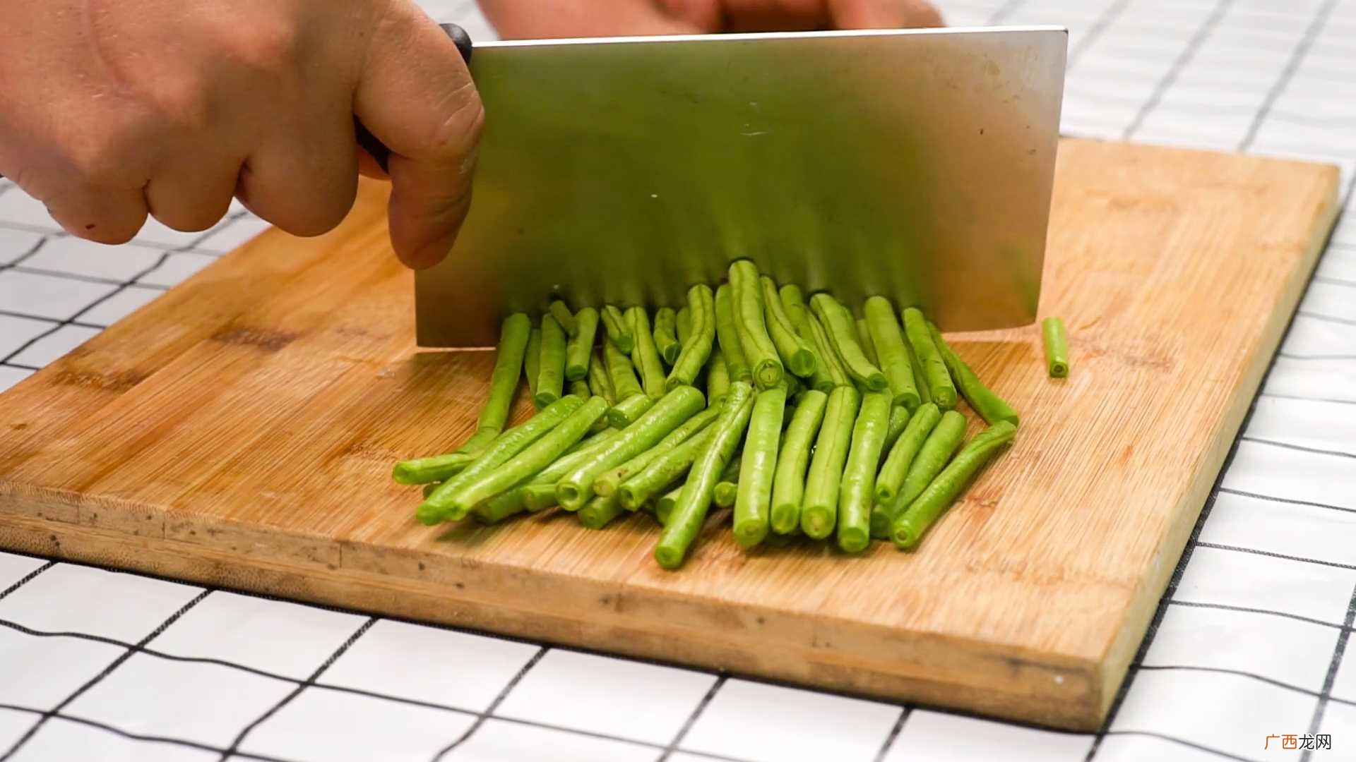 清炒豇豆怎么做好吃 清炒豇豆的做法