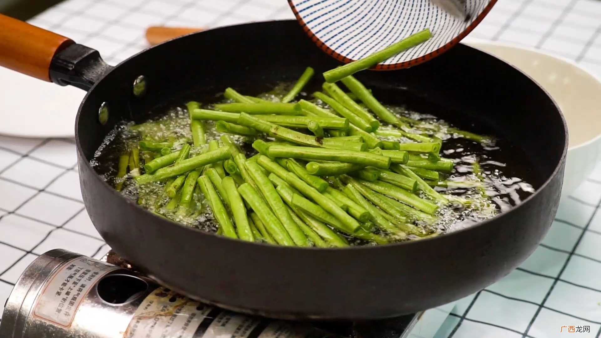 清炒豇豆怎么做好吃 清炒豇豆的做法
