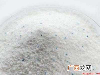粘蝇纸的胶粘到衣服上怎么洗掉的具体操作步骤 粘蝇纸的胶粘到衣服上怎么洗掉