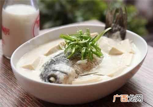 鲤鱼的做法 清炖鲤鱼汤的做法,清炖鲤鱼汤怎么着