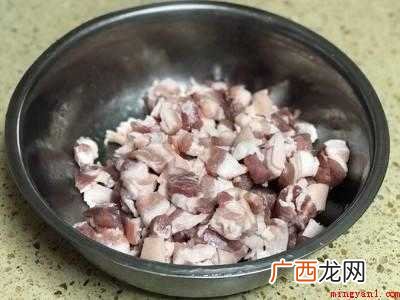 卤肉怎么上色又红又亮的具体操作步骤 卤肉怎么上色又红又亮