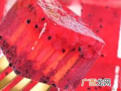 白凉粉做果冻怎么做的具体操作步骤 用白凉粉做果冻怎么做