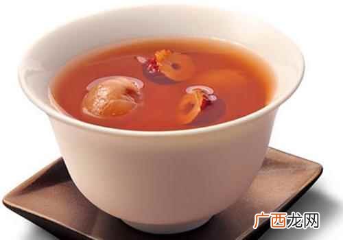 增强人体免疫力 桂圆干红枣泡水喝的功效