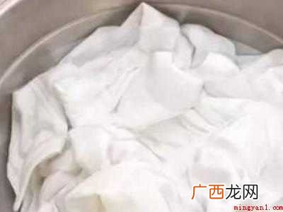 染色衣服怎么洗回白色的具体操作步骤 染色衣服怎么洗回白色