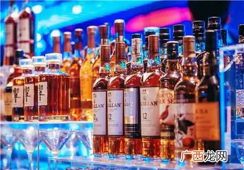 白酒和啤酒为什么不能一起喝 白酒和啤酒能混着喝吗