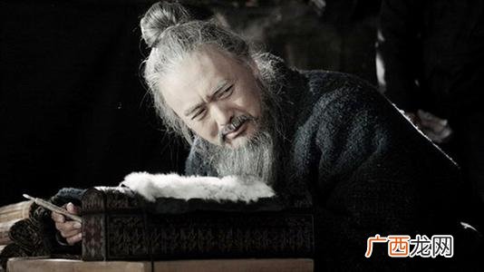 圣人孔子的主要思想主张内容 孔子被后人尊称为什么