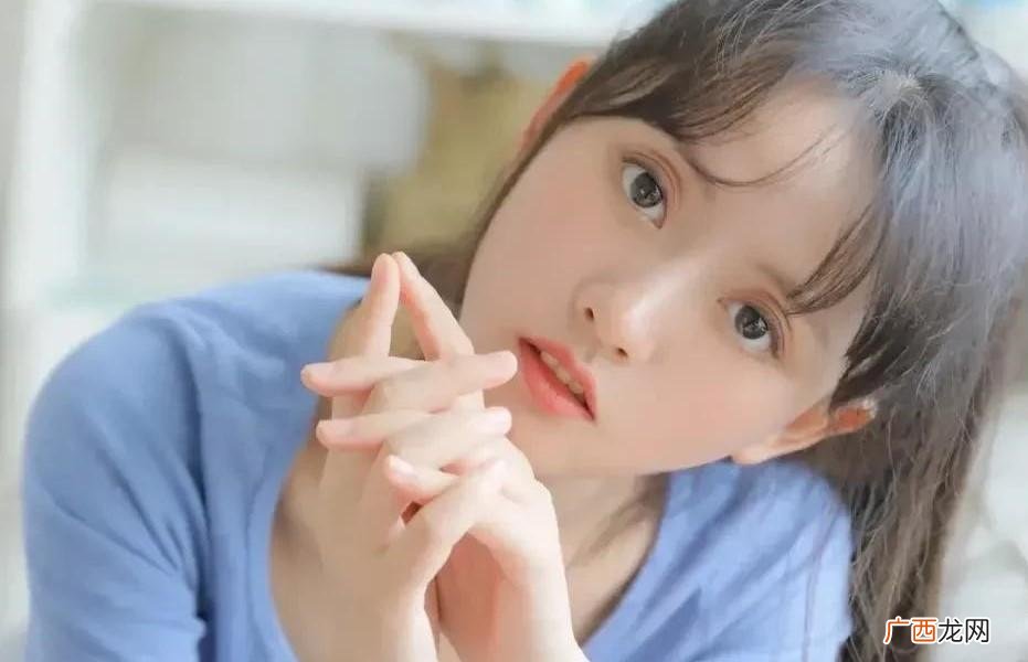 开头第一句怎么说合适 和陌生女生第一次聊天怎么开头