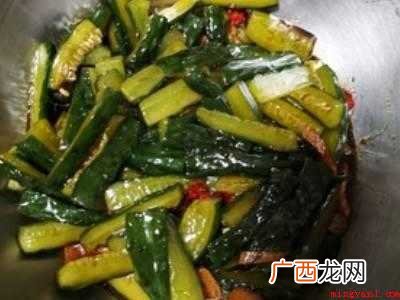 怎样做酱黄瓜又脆又好吃的具体操作步骤 怎样做酱黄瓜又脆又好吃