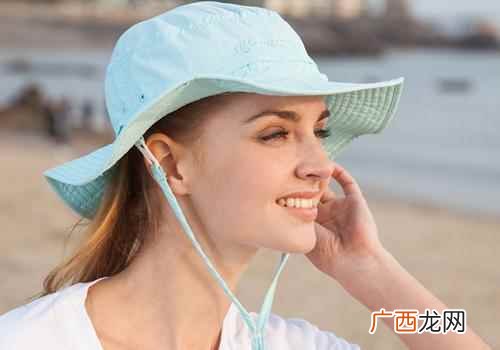脸被晒红使用芦荟是很好的方式 脸晒红怎么快速修复