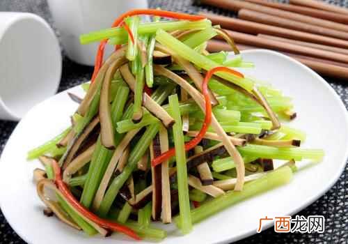吃芹菜杀精吗 吃芹菜杀精吗,芹菜会杀死精子吗