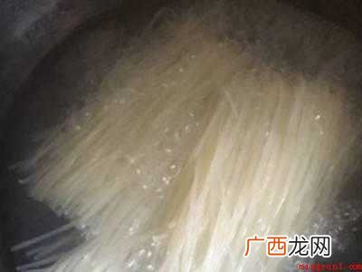 螺丝粉怎么做用什么东西和料的具体操作步骤 螺丝粉怎么做用什么东西和料