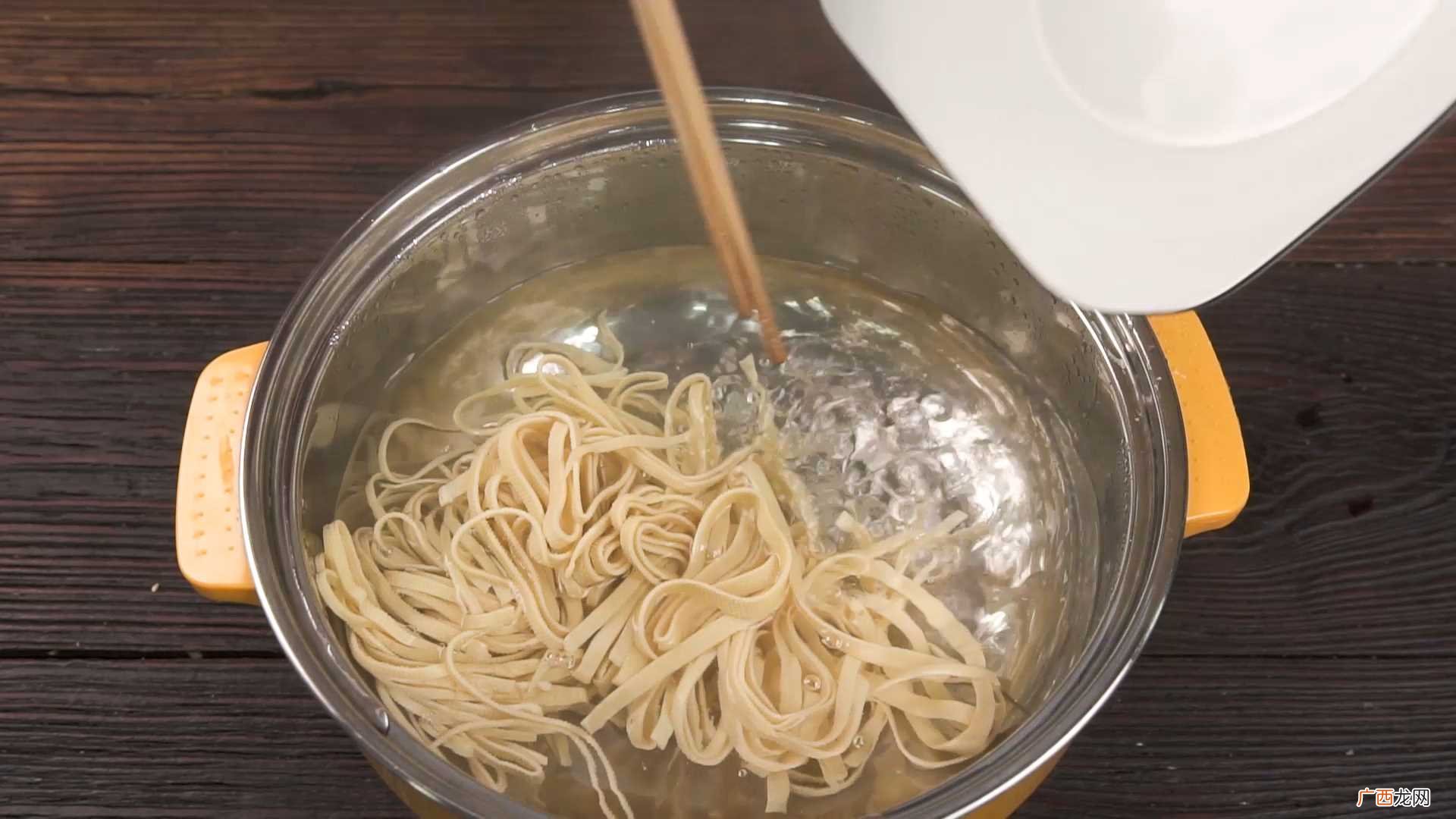 凉拌千张怎么做好吃 凉拌千张的做法