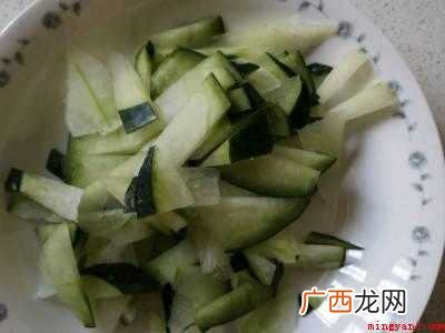 瓜皮怎么炒好吃的具体操作步骤 瓜皮怎么炒好吃