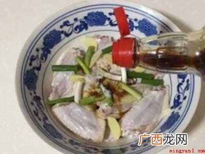 鸡中翅怎么烧好吃的具体操作步骤 鸡中翅怎么烧好吃