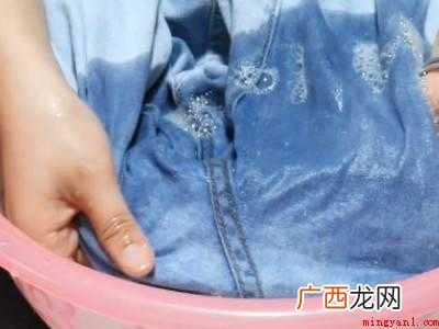 血怎么能洗干净的具体操作步骤 血怎么能洗干净